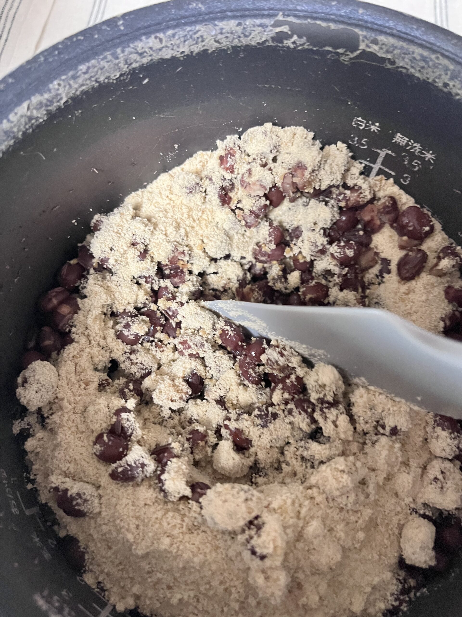 混ぜているところ